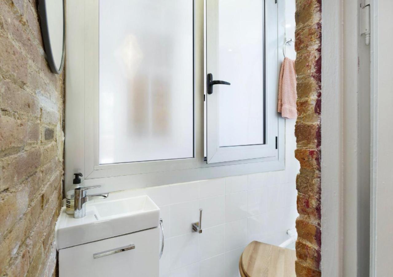 Great Apartment In Sagrada Familia With Balcony Barcelona Eksteriør bilde