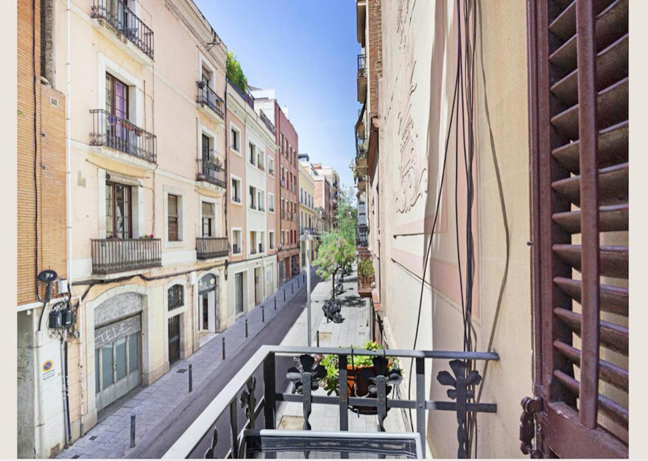Great Apartment In Sagrada Familia With Balcony Barcelona Eksteriør bilde